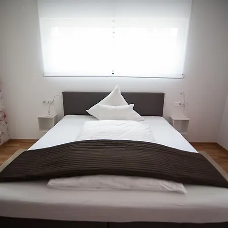 Am Arbach Hotel Eningen unter Achalm