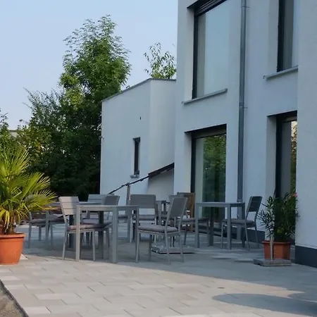 Am Arbach 3*